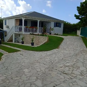  Appartement Grand F2 A 15 Minutes A Pied De La Plage De Bois Jolan Guadeloupe